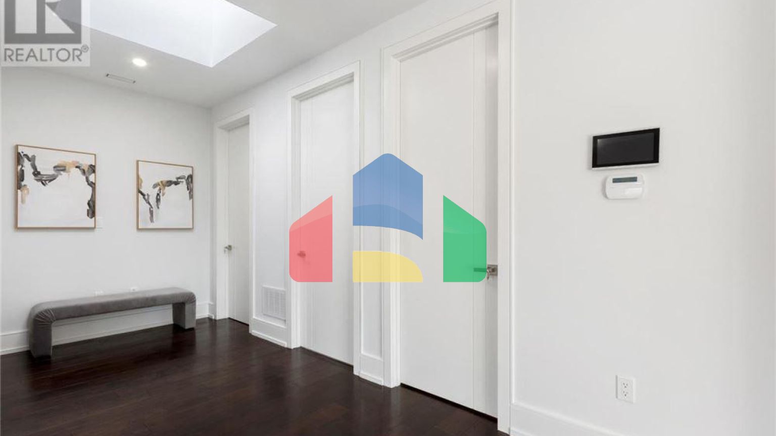 Residential - Single Family Home - Richmond Hill, Canada - Canada