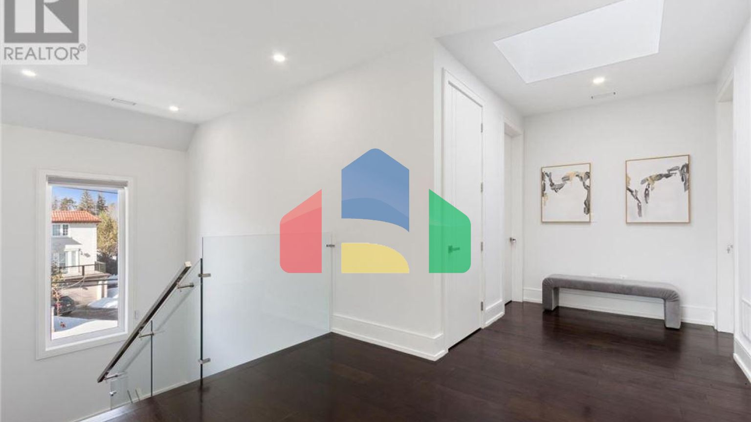 Residential - Single Family Home - Richmond Hill, Canada - Canada