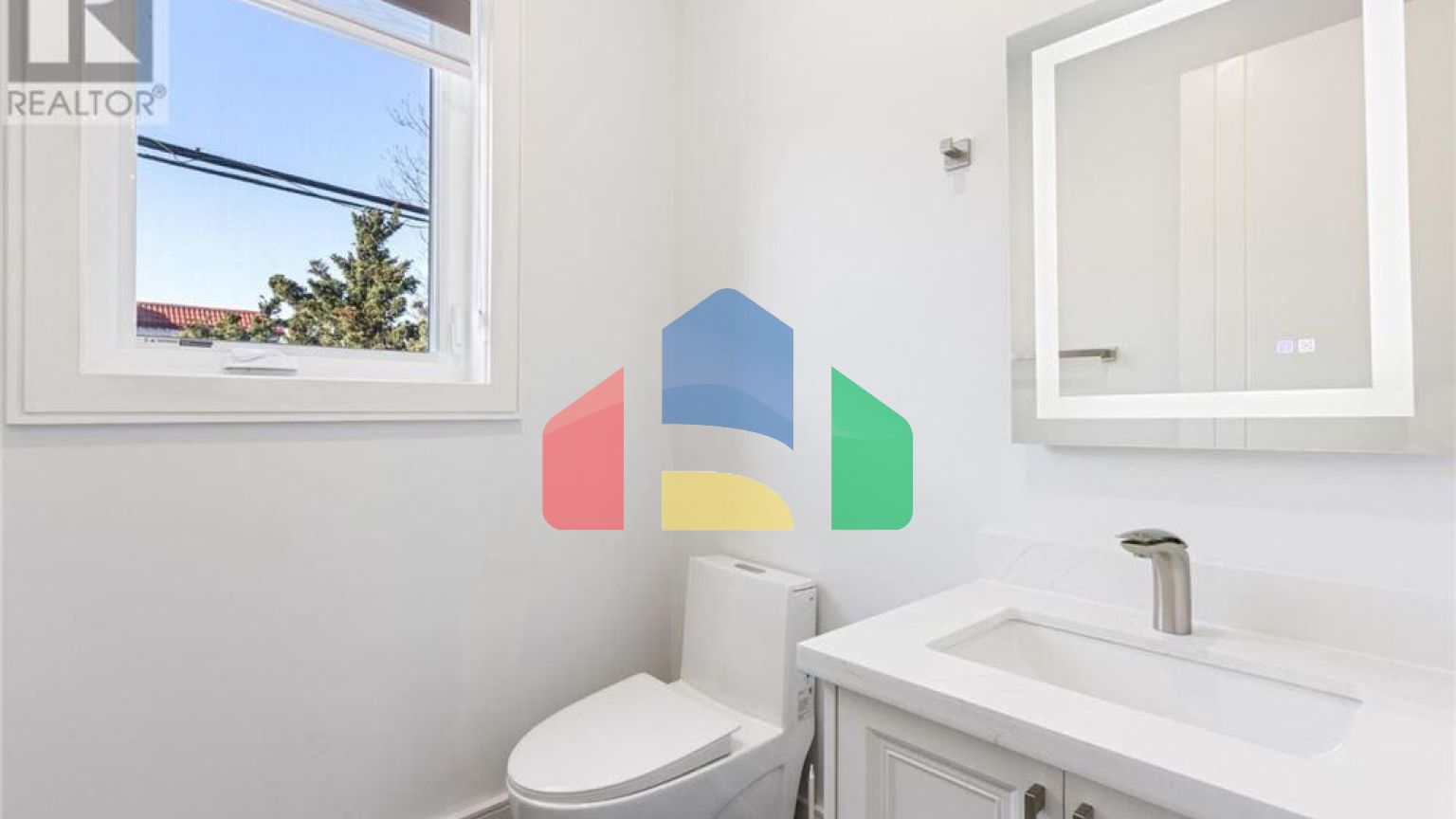 Residential - Single Family Home - Richmond Hill, Canada - Canada