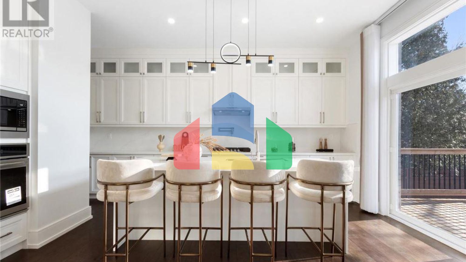 Residential - Single Family Home - Richmond Hill, Canada - Canada