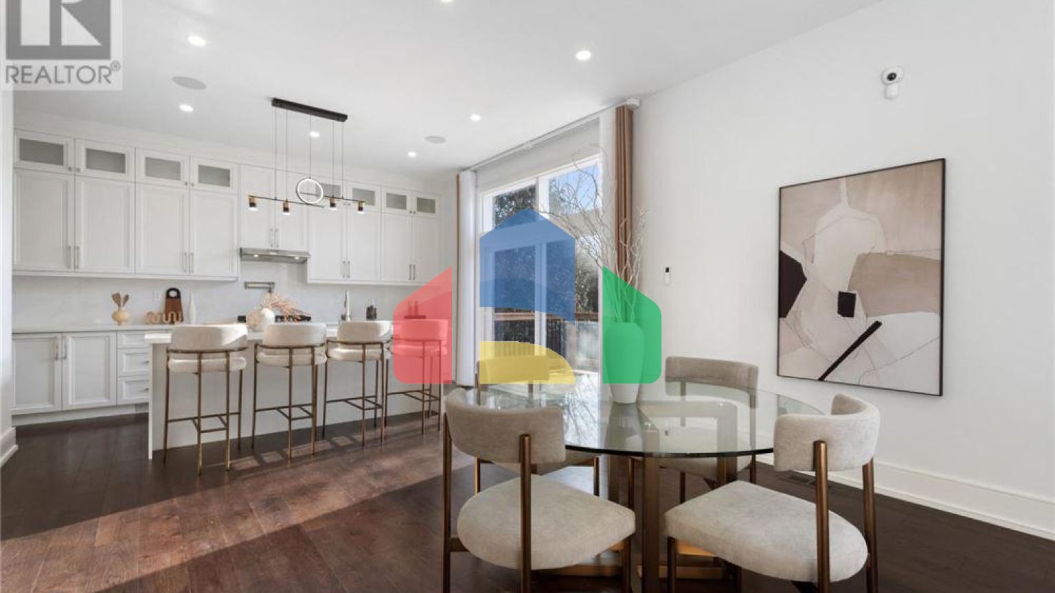 Residential - Single Family Home - Richmond Hill, Canada - Canada