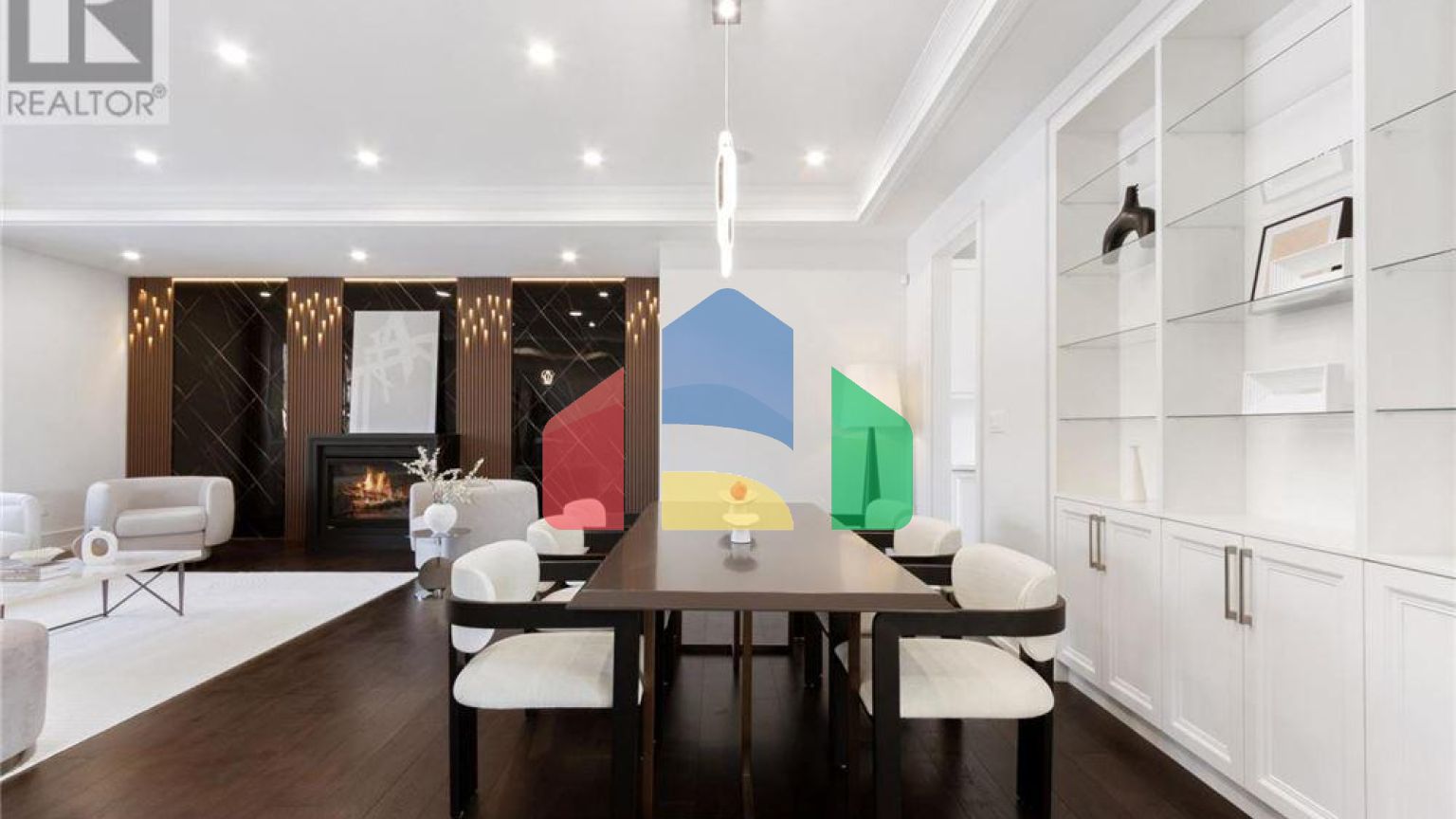 Residential - Single Family Home - Richmond Hill, Canada - Canada