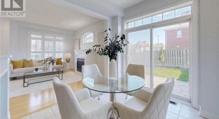 Residential - Single Family Home - Richmond Hill, Canada - Canada