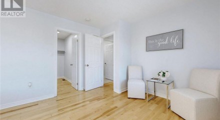 Residential - Single Family Home - Richmond Hill, Canada - Canada