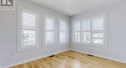 Residential - Single Family Home - Richmond Hill, Canada - Canada