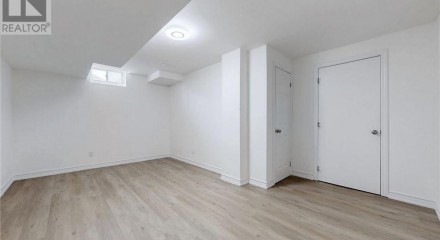 Residential - Single Family Home - Richmond Hill, Canada - Canada