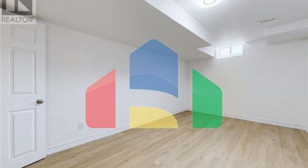 Residential - Single Family Home - Richmond Hill, Canada - Canada