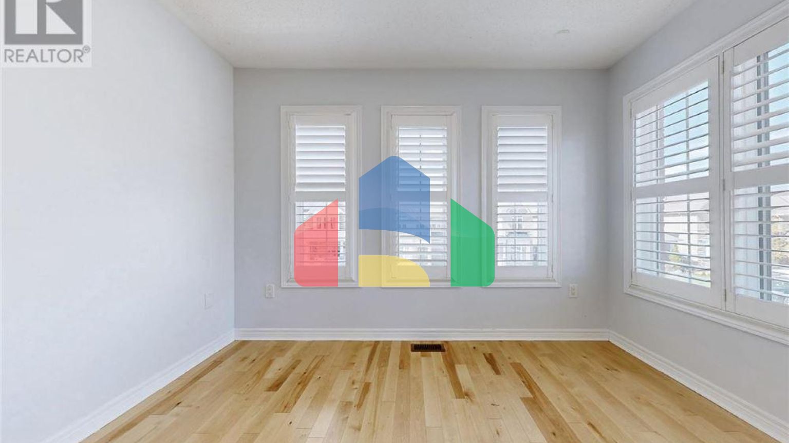 Residential - Single Family Home - Richmond Hill, Canada - Canada