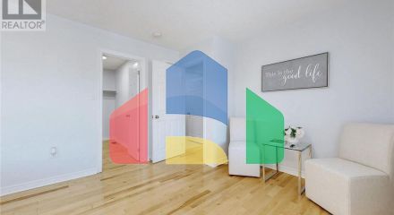 Residential - Single Family Home - Richmond Hill, Canada - Canada