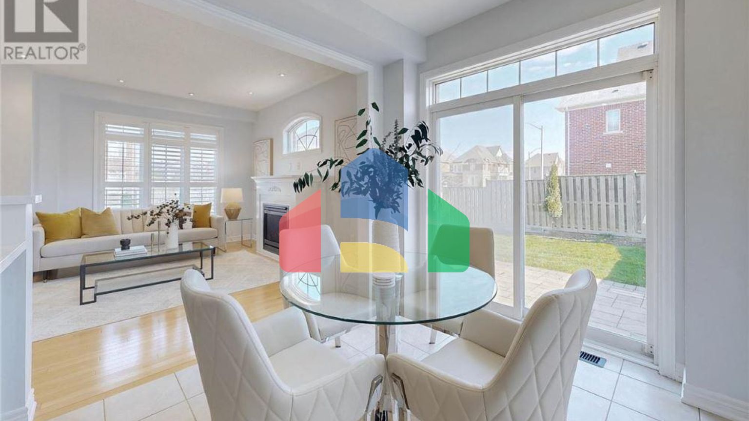 Residential - Single Family Home - Richmond Hill, Canada - Canada