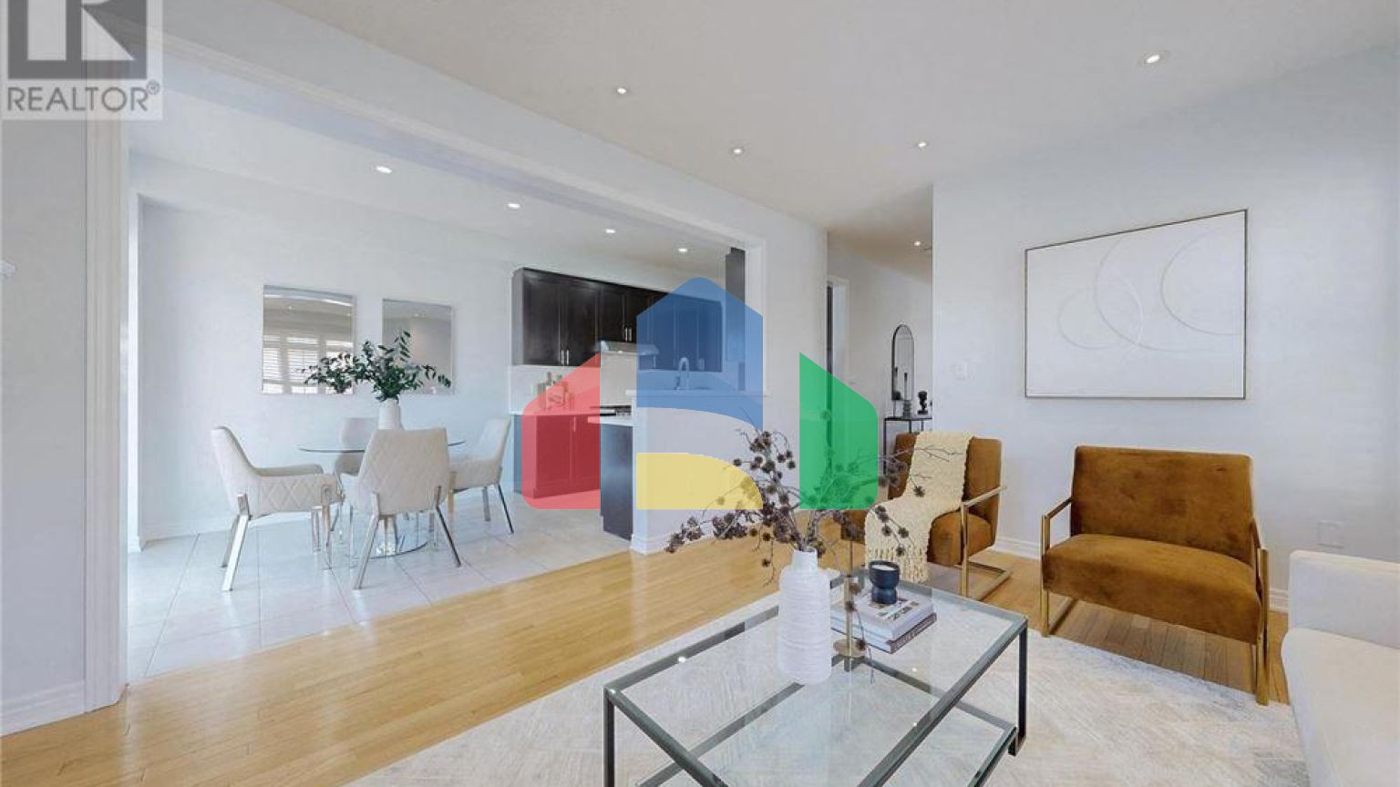 Residential - Single Family Home - Richmond Hill, Canada - Canada