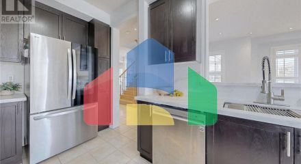 Residential - Single Family Home - Richmond Hill, Canada - Canada