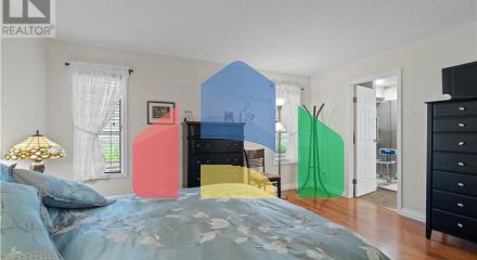 Residential - Single Family Home - Salmon Arm, Canada - Canada