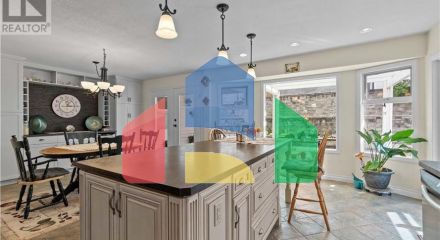 Residential - Single Family Home - Salmon Arm, Canada - Canada