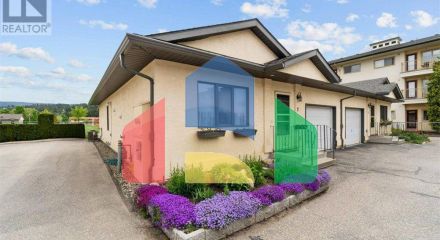 Residential - Townhouse - Salmon Arm, Canada - Canada