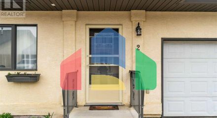 Residential - Townhouse - Salmon Arm, Canada - Canada