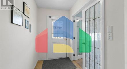 Residential - Townhouse - Salmon Arm, Canada - Canada