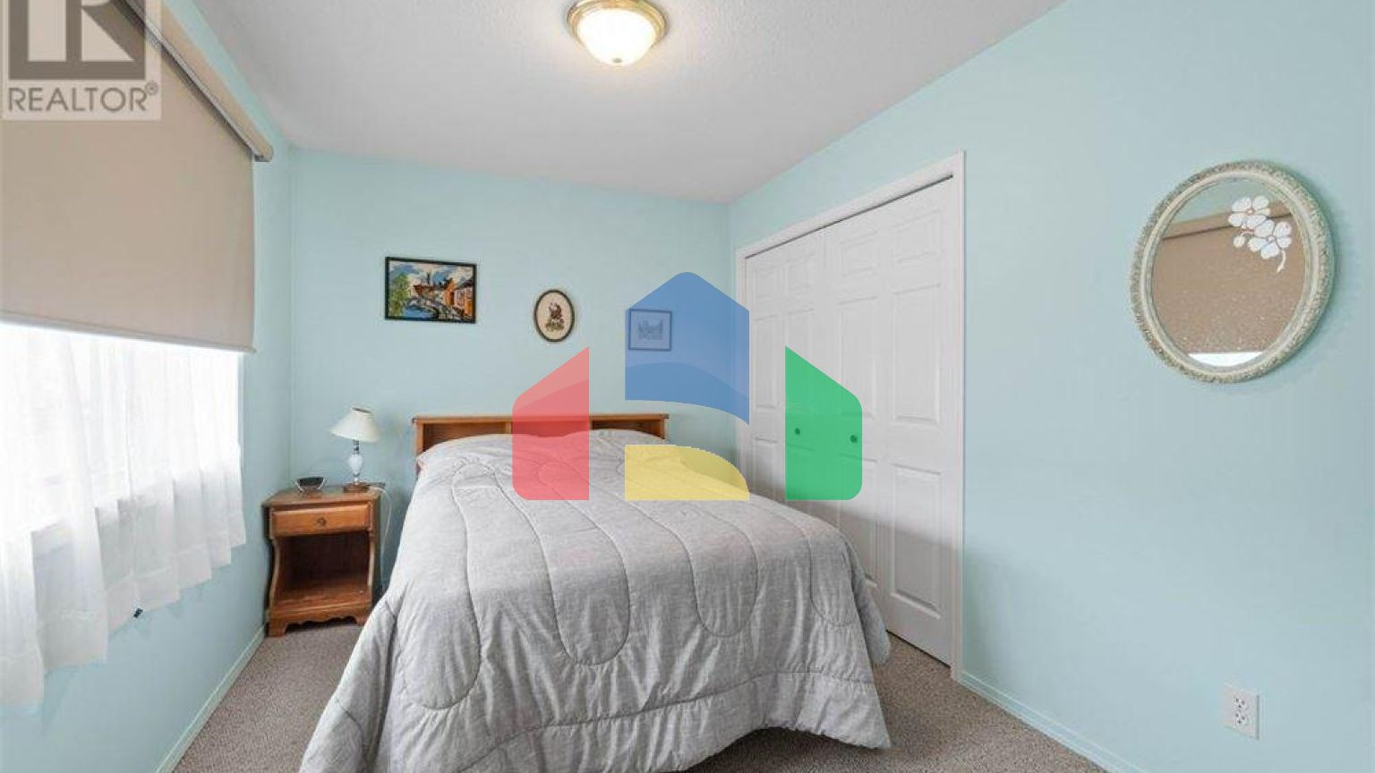 Residential - Townhouse - Salmon Arm, Canada - Canada