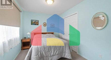 Residential - Townhouse - Salmon Arm, Canada - Canada