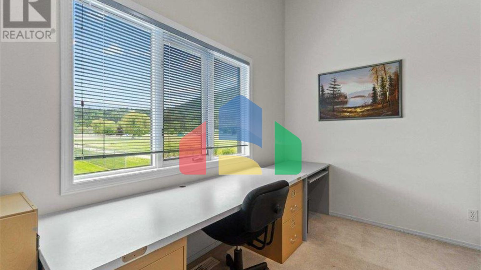 Residential - Townhouse - Salmon Arm, Canada - Canada