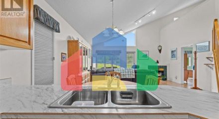 Residential - Townhouse - Salmon Arm, Canada - Canada
