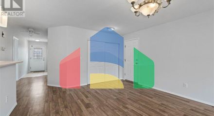 Residential - Townhouse - Salmon Arm, Canada - Canada