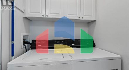 Residential - Townhouse - Salmon Arm, Canada - Canada