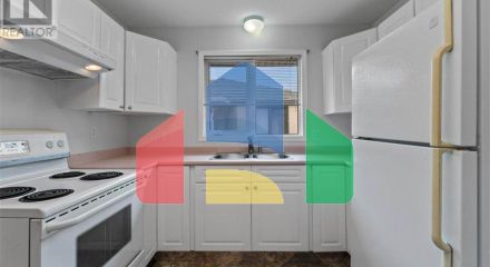 Residential - Townhouse - Salmon Arm, Canada - Canada