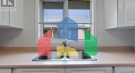 Residential - Townhouse - Salmon Arm, Canada - Canada