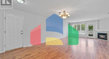 Residential - Townhouse - Salmon Arm, Canada - Canada