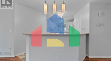 Residential - Townhouse - Salmon Arm, Canada - Canada