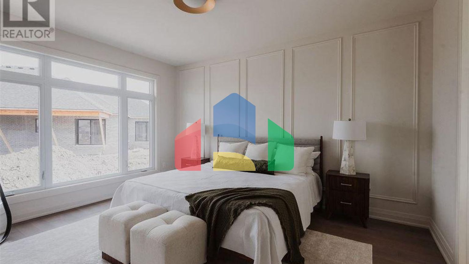 Residential - Single Family Home - Sarnia, Canada - Canada