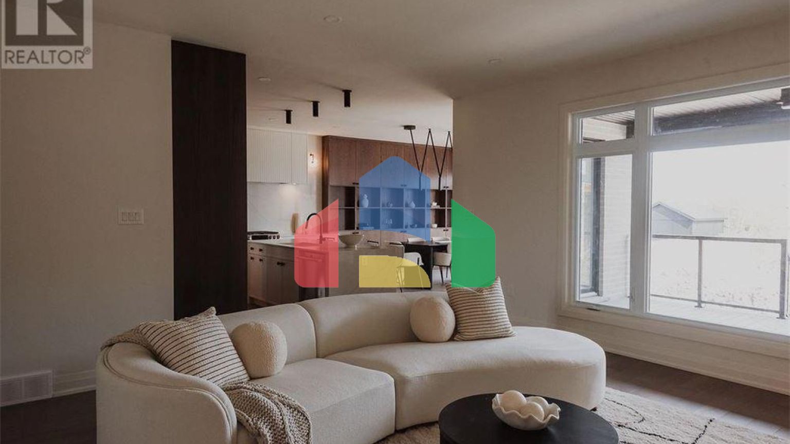 Residential - Single Family Home - Sarnia, Canada - Canada