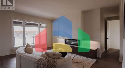 Residential - Single Family Home - Sarnia, Canada - Canada