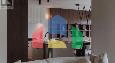 Residential - Single Family Home - Sarnia, Canada - Canada