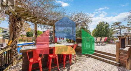 Residential - Single Family Home - Sarnia, Canada - Canada