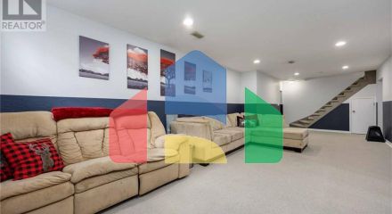 Residential - Single Family Home - Sarnia, Canada - Canada