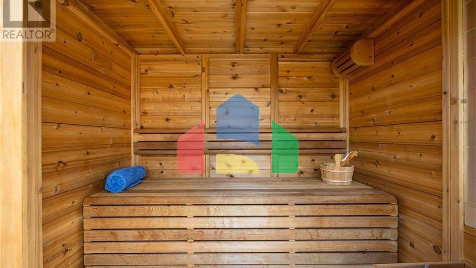 Residential - Single Family Home - Sarnia, Canada - Canada