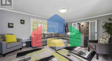 Residential - Single Family Home - Sarnia, Canada - Canada