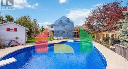 Residential - Single Family Home - Sarnia, Canada - Canada