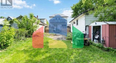 Residential - Single Family Home - Sarnia, Canada - Canada