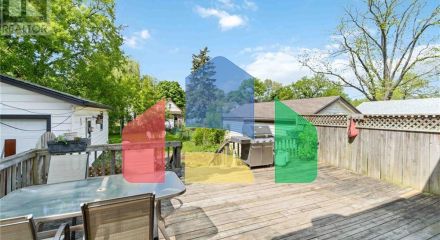 Residential - Single Family Home - Sarnia, Canada - Canada