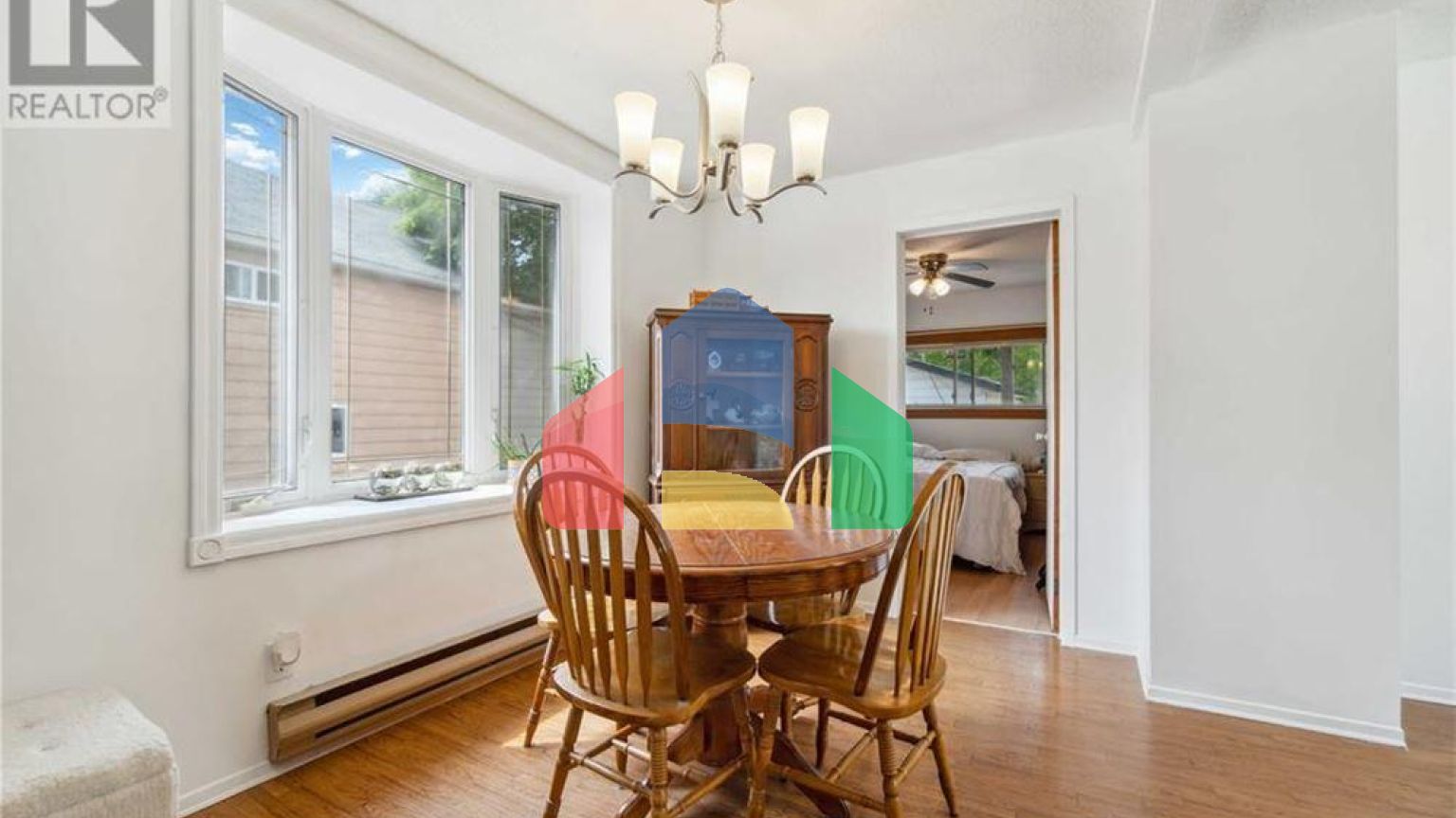 Residential - Single Family Home - Sarnia, Canada - Canada