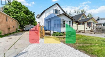 Residential - Single Family Home - Sarnia, Canada - Canada