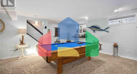 Residential - Single Family Home - Sarnia, Canada - Canada Residential - Single Family Home - Sarnia, Canada - Canada