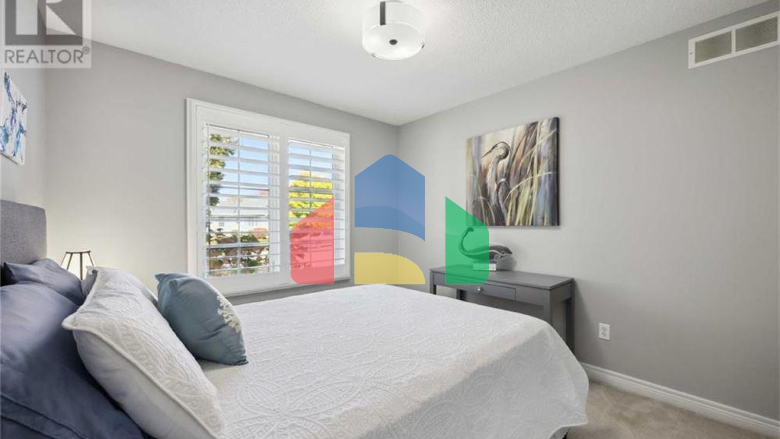 Residential - Single Family Home - Sarnia, Canada - Canada