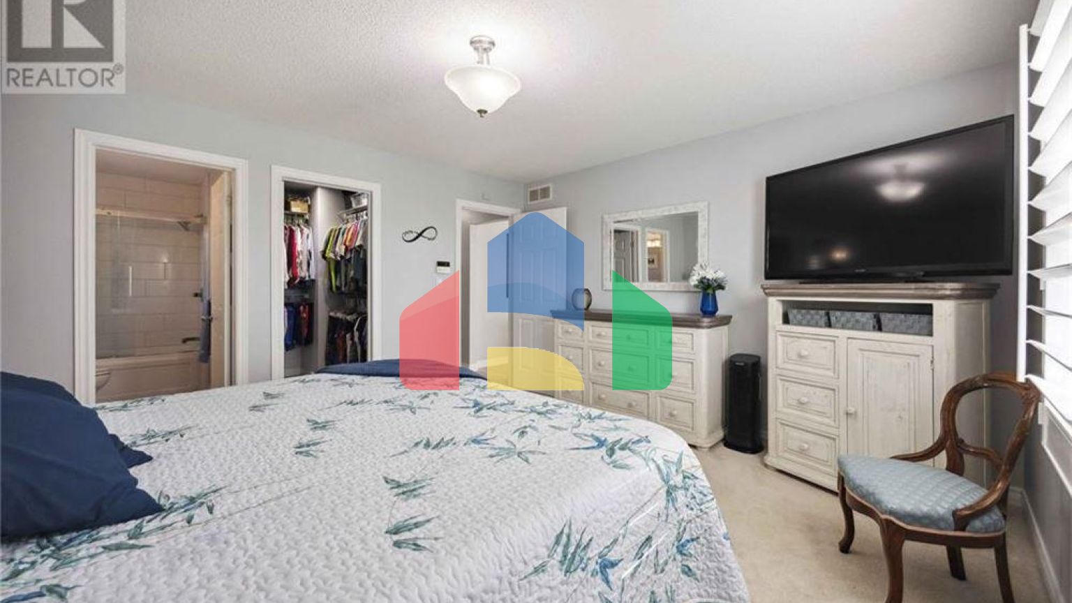 Residential - Single Family Home - Sarnia, Canada - Canada