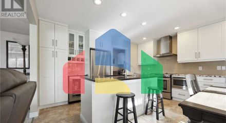Residential - Single Family Home - Sarnia, Canada - Canada