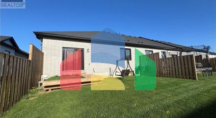 Residential - Condo/Apartment - Sarnia, Canada - Canada