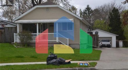 Residential - Single Family Home - Sarnia, Canada - Canada